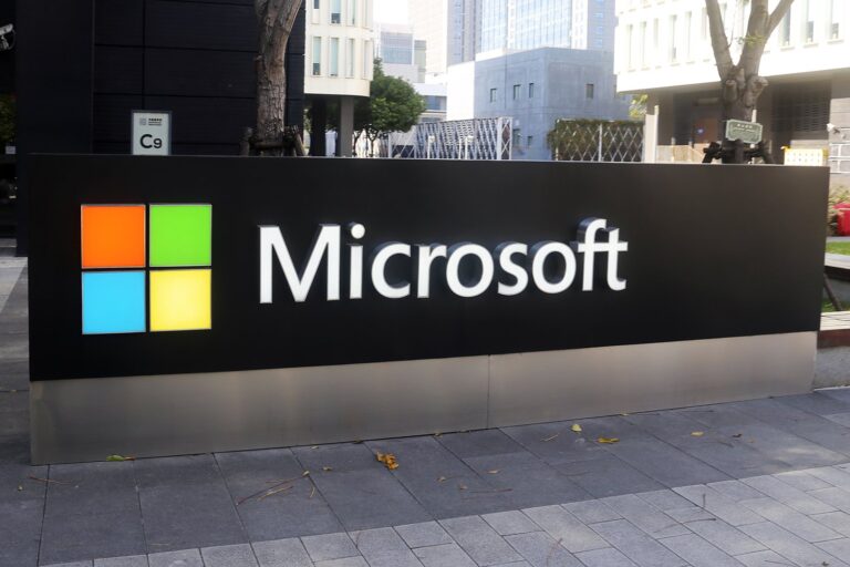 Feds investigate Microsoft over collection practices