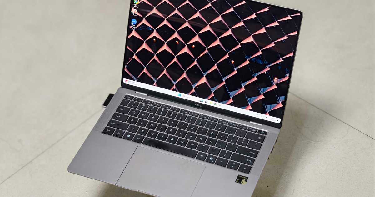 Why I Traded My MacBook Air for a Laptop You've Never Heard Of