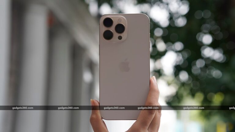 iPhone 16 Pro Max Review: Apple’s Biggest and Boldest iPhone Yet