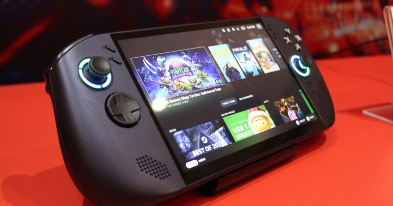 The stars are aligning for the perfect handheld – but one thing is missing