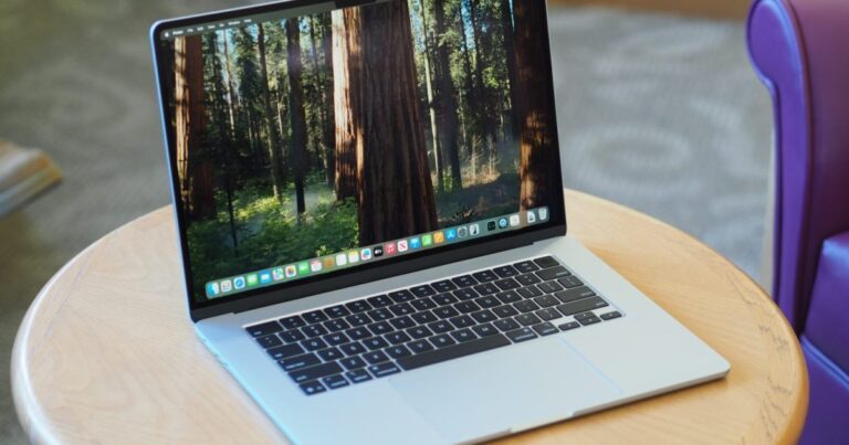 MacBook Air 15 (M4) Vs Laptop Surface 7: MacBook is simply better