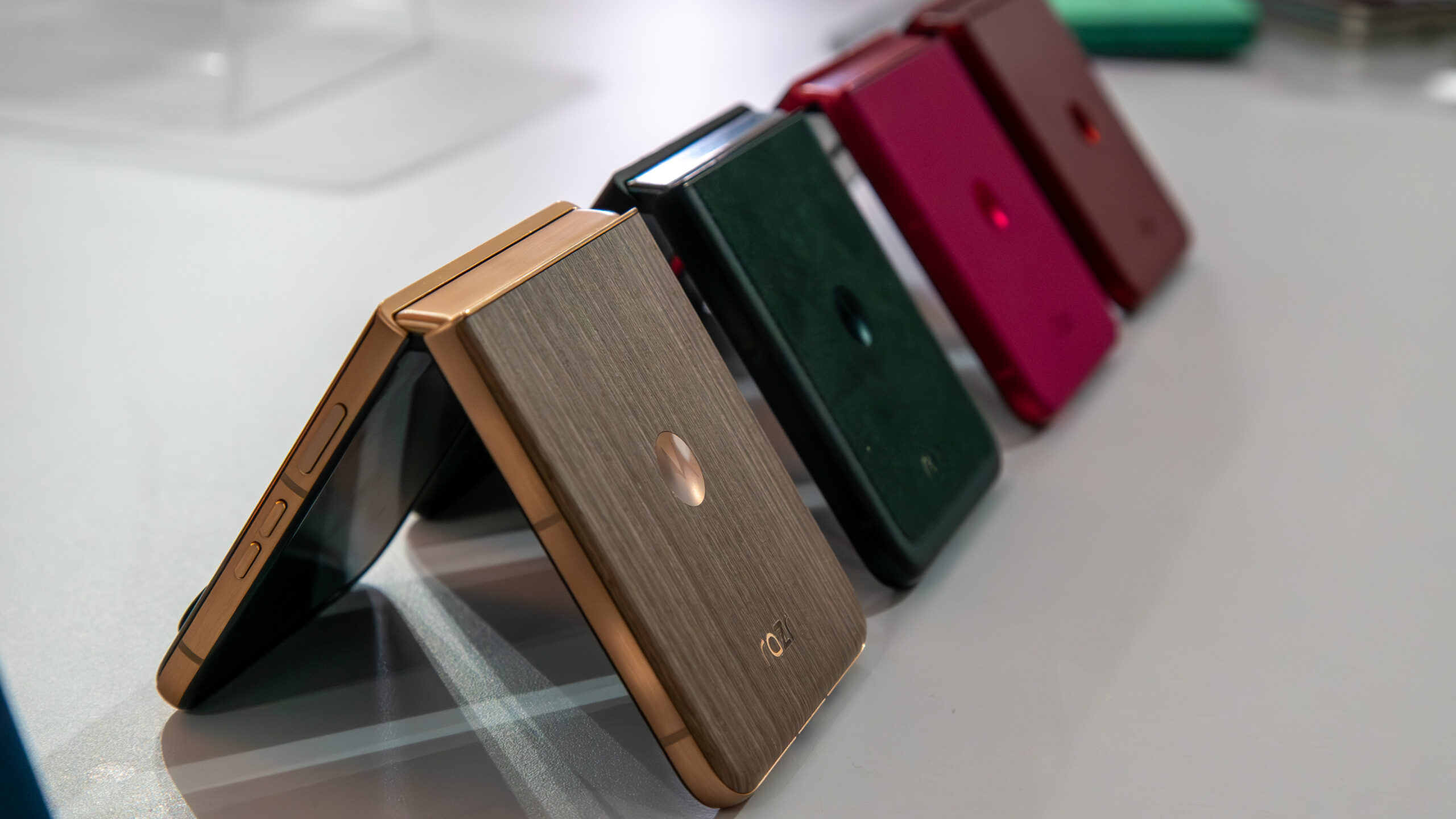 Different colors of the Razr Ultra 2025