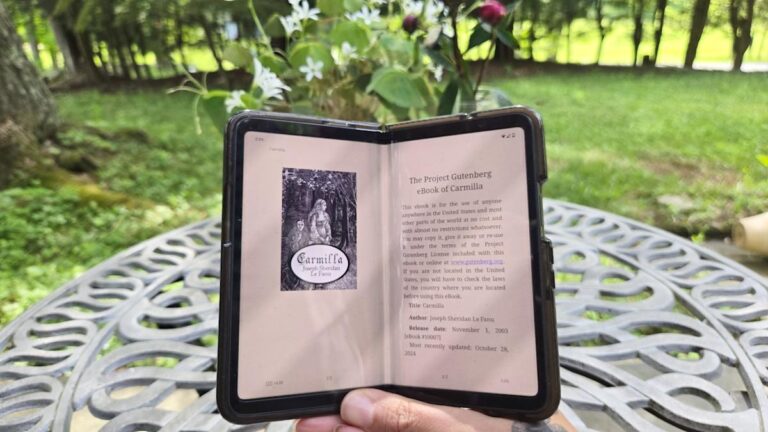 Best applications to read, follow and hear books