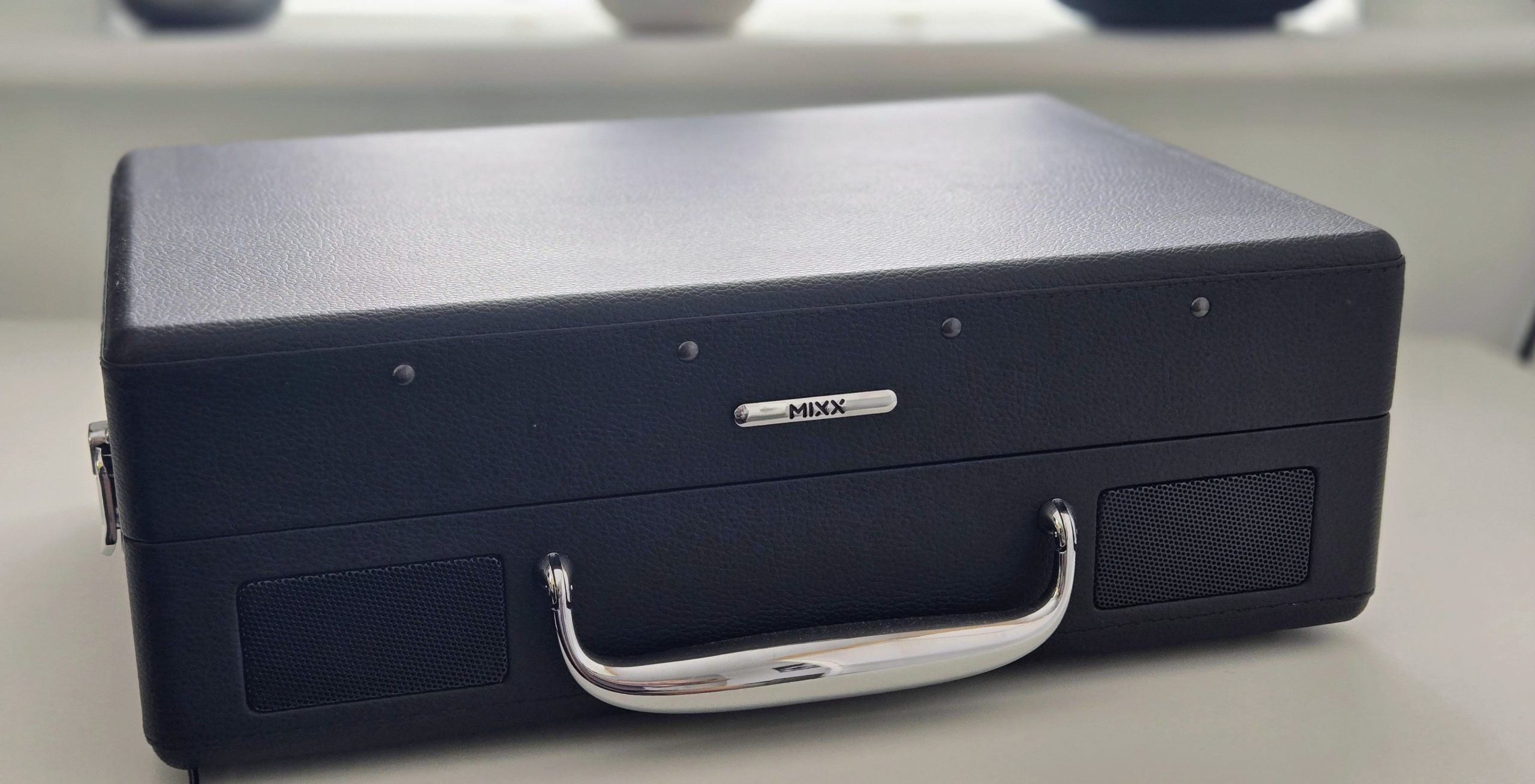 MIXX Revival 55 Vinyl Record Player: – Review – The Retro Spin That Redefines ‘Budget’ Turntables MIXX Revival 55 Vinyl Record Player: – Review – The Retro Spin That Redefines ‘Budget’ Turntables