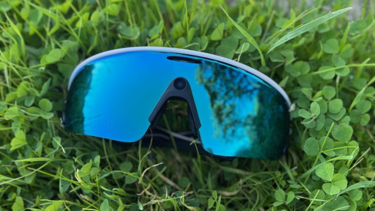 Oakley Meta Vanguard smart glasses review: Ray-Ban Meta on steroids